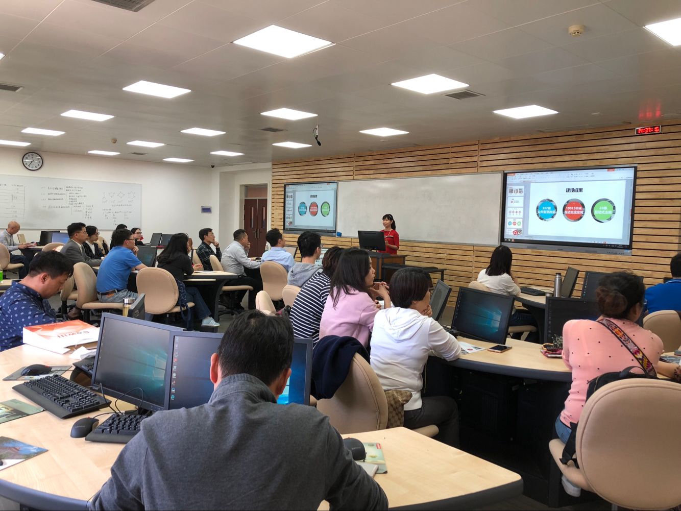 足球现场直播比分